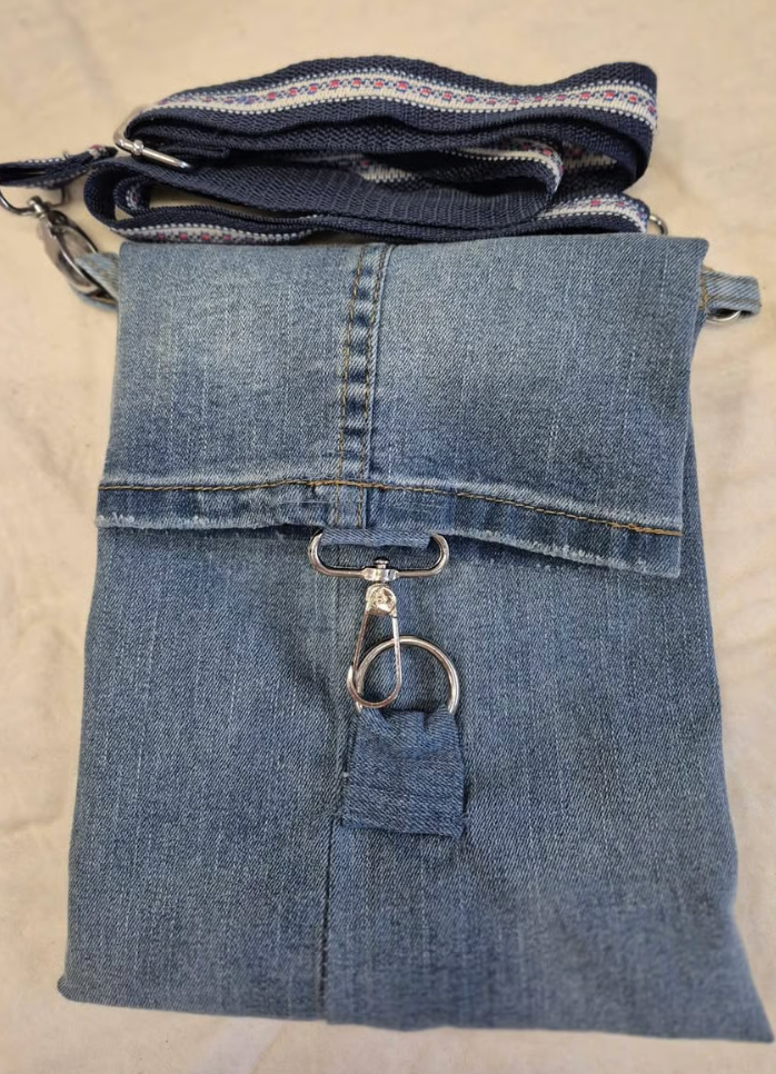 Kieszonka z nogawki 👖